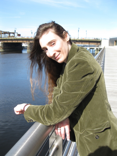 Portrait of the artist as a young tangle of kelp, with eye contact