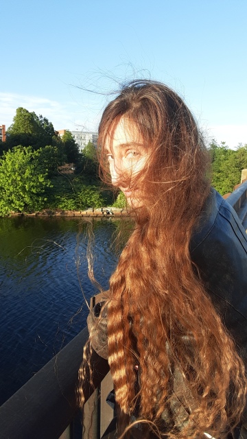 Portrait of the artist as a slightly older tangle of kelp